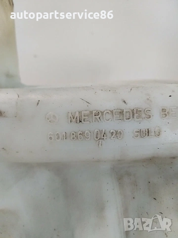 Казанче за течност за чистачки за Mercedes 310D (1989-1995) 6018690420 , снимка 3 - Части - 55216963