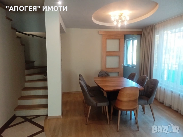 ИЗИСКАН, Просторен трети етаж от кооперация, Център гр. Пловдив - 270 кв.м, с възможност за Гараж, снимка 10 - Апартаменти - 54593067