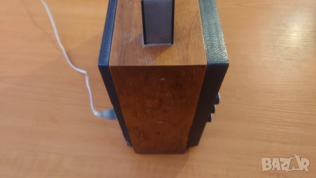 Радиотранзистор Селена, снимка 7 - Радиокасетофони, транзистори - 54120794