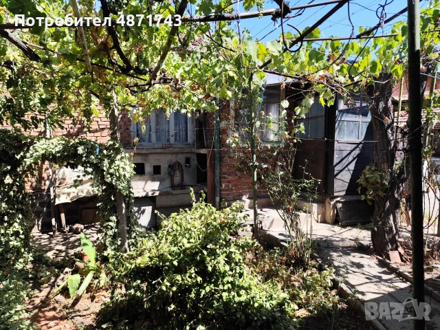 Собственик продава къща с двор в град Айтос, снимка 4 - Къщи - 55103278