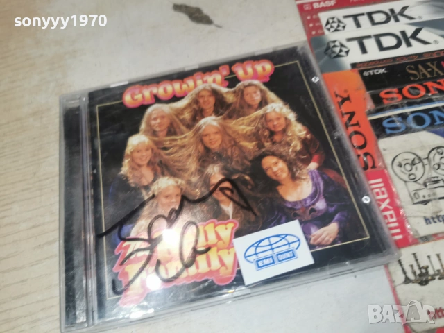THE KELLY FAMILY CD-ВНОС GERMANY 3105261924H2E6R, снимка 3 - CD дискове - 54729717