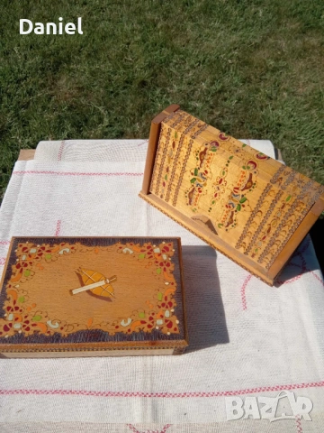 Табакери за цигари и пури. Пирографирани