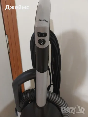 Вертикална прахосмукачка Miele S7 (S7000) HEPA 1800W – Немско качество , снимка 6 - Прахосмукачки - 55357569