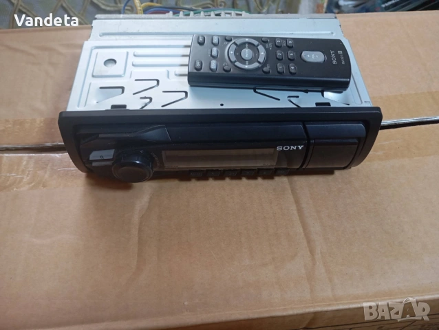  Цифров медиен плейър Sony DSX-A30 FM/MW/LW, снимка 6 - Аксесоари и консумативи - 52224524