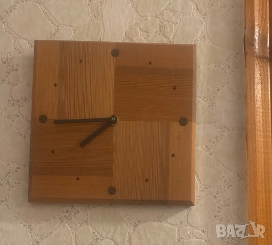 Стилен часовник* Стенен* Дърво