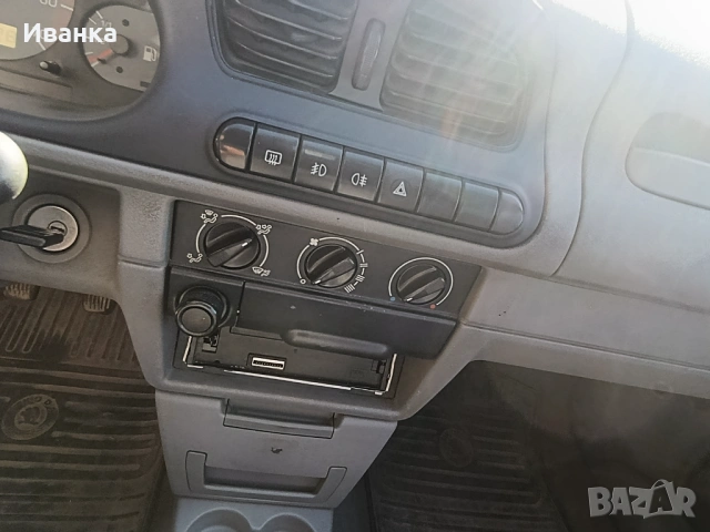 Шкода Фелиция , снимка 7 - Автомобили и джипове - 54603355