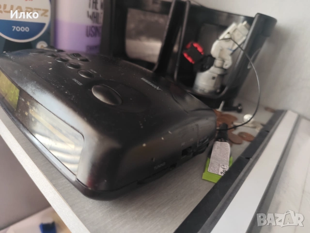 Радио аларма и часовник , снимка 3 - Радиокасетофони, транзистори - 54216200