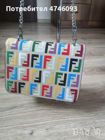 Стилна дамска чанта Fendi– Многоцветна бродерия, с верижка, снимка 2 - Чанти - 54877378