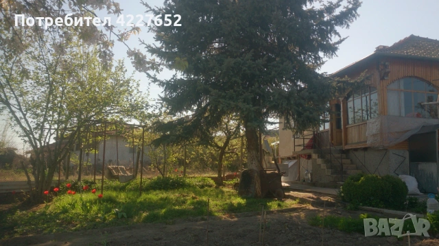 Продавам къща с дворно място и гараж, снимка 18 - Къщи - 54704655