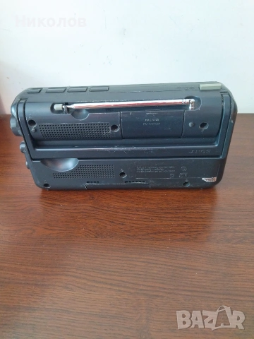 Продавам радио Sony ICF-990L, снимка 3 - Радиокасетофони, транзистори - 55233404