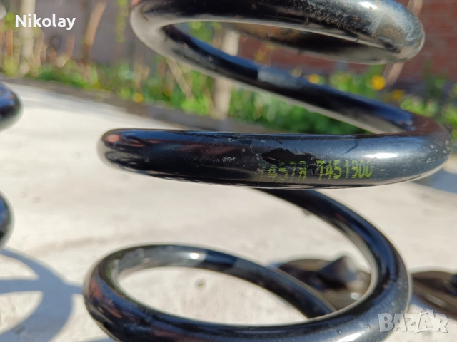 Задни пружини с тампони за Бмв е46 комби, снимка 2 - Части - 54150760