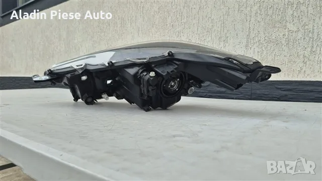 Десен фар Toyota Yaris година 2020 2021 2022 2023 2024 2025 Халогенна лупа , снимка 7 - Аксесоари и консумативи - 55392886
