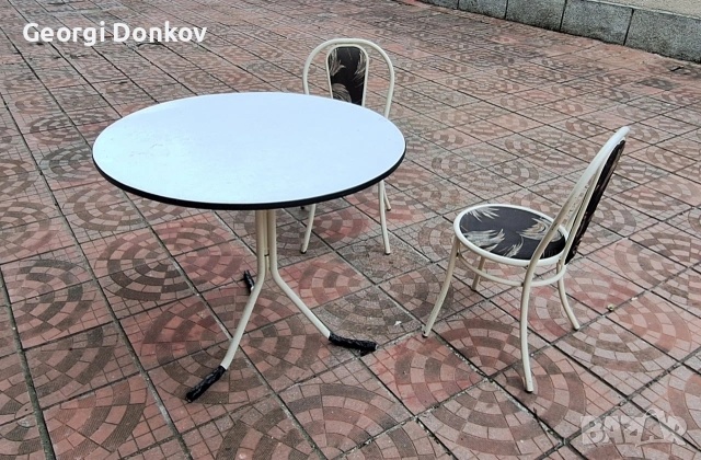 Маса с два стола, снимка 2 - Маси - 54481914