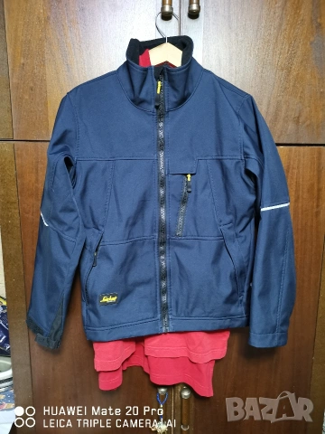 Snickers XS. Леко яке. 