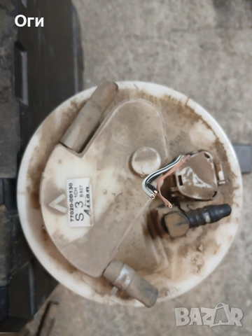 Бензинова помпа за Тойота Ярис 05-12г. 770020-0D130, снимка 2 - Части - 54112603