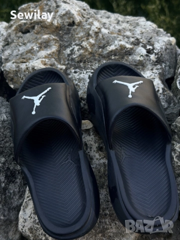 чехли Jordan /nike, снимка 2 - Детски джапанки - 55492661