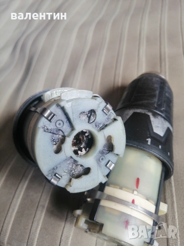 Патронник с редуктор за винтоверт Бош, снимка 2 - Винтоверти - 54078355