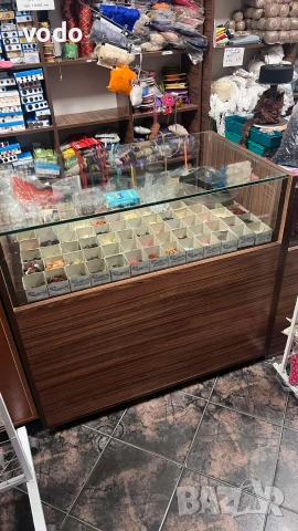 Витрини за магазин със стъкло 100 см.