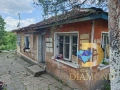 Стара къща с парцел в село Васил Левски, общ. Опан, снимка 2