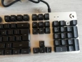 Logitech G413 silver механичка клавиатура с подсветка, снимка 3
