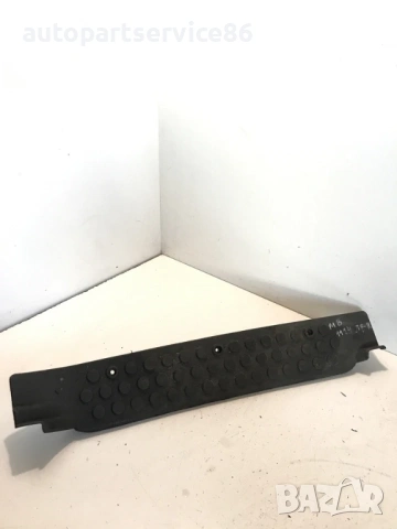 Стръмен праг отпред отляво 1114 за Mercedes 814 (1991) 6736840121