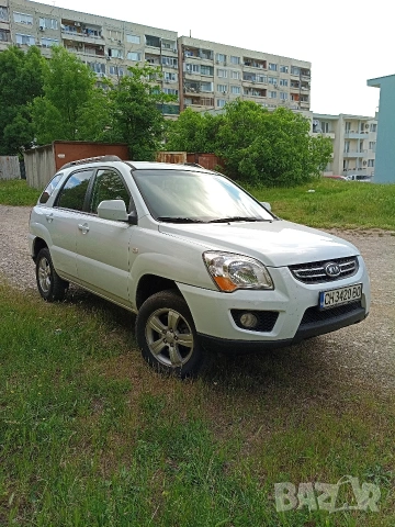 Джип Киа на ГАЗ/Напълно обслужен!, снимка 2 - Автомобили и джипове - 54578361