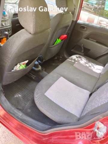 Ford Fiesta 1.4 (Бензин/Газ) 2008 г., снимка 8 - Автомобили и джипове - 54658021