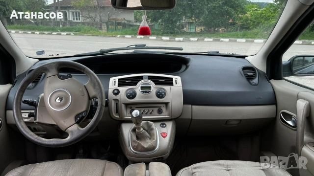 Renault Megane Scenic 1.5 dCi 106к.с. ,2007 година. Фейслифт . , снимка 10 - Автомобили и джипове - 54680233
