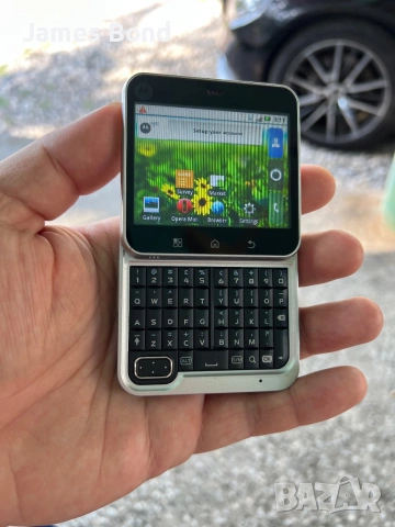 Motorola Flipout , снимка 3 - Motorola - 55094427