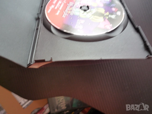 Шекспирови приказки DVD филм Отело СЪн в лятна нощ Макбет Ричард Трети Шекспир класика детско филмче, снимка 3 - Анимации - 54517834