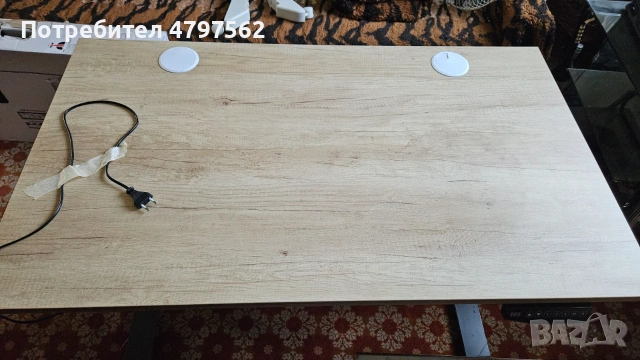 Електрическо регулируемо бюро ChairPro Ergo Desk Basic (118x68 см) – Като ново!, снимка 2 - Бюра - 55223122
