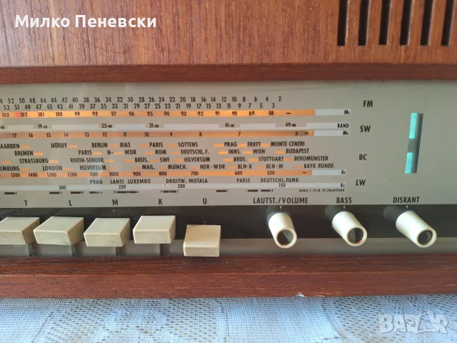 LOEWE OPTA MODERNA TIP 52064 VINTAGE ROHRE RADIO.MADE IN GERMANY.YAHRE-1964., снимка 3 - Радиокасетофони, транзистори - 55617650