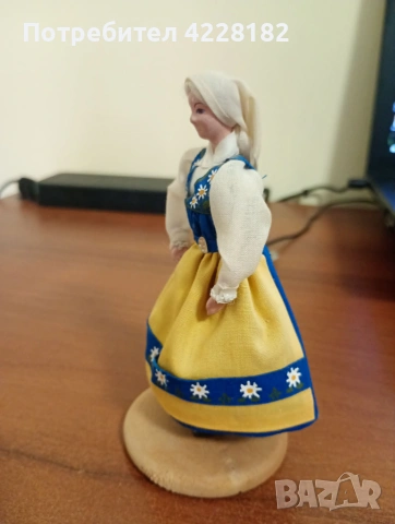 National Doll Sweden, снимка 6 - Антикварни и старинни предмети - 55056510