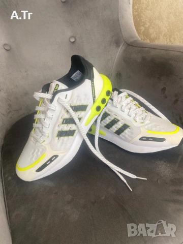 Маратонки мижки  42/5 Adidas 
