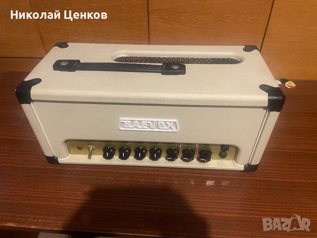 Продавам лампов усилвател за китара 40W, снимка 2 - Китари - 54239727