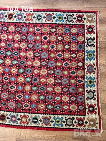 Чипровски килим Бомбичките , снимка 4 - Килими - 54313245