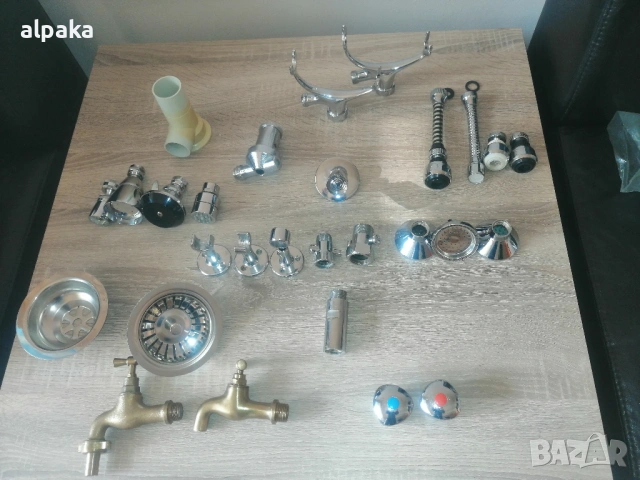 Продавам ВиК части 