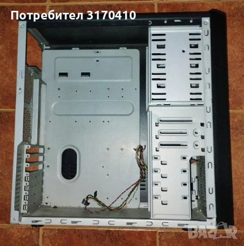 компютърна кутия, снимка 3 - Захранвания и кутии - 55170826