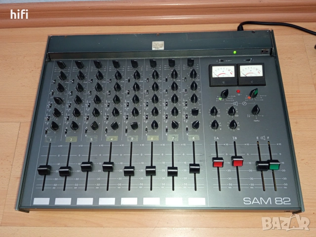 Колекционерски пулт SATT Elektronik SAM 82 , снимка 3 - Ресийвъри, усилватели, смесителни пултове - 55038511