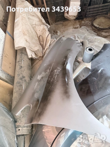Преден десен калник toyota auris, снимка 3 - Части - 54714406