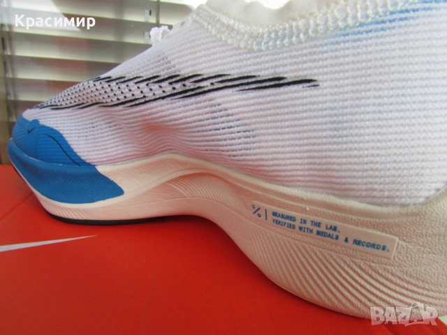 Дамски маратонки за бягане Nike ZoomX Vaporfly Next% 2, снимка 17 - Маратонки - 53991209