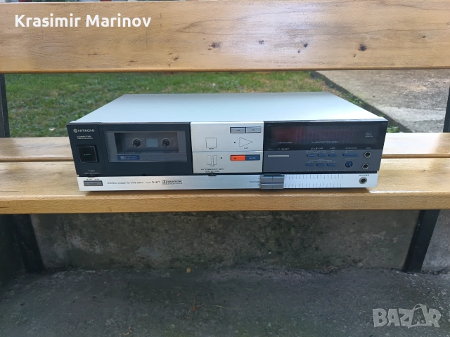 Hitachi D7 -E*Японски триглав дек* Продавам