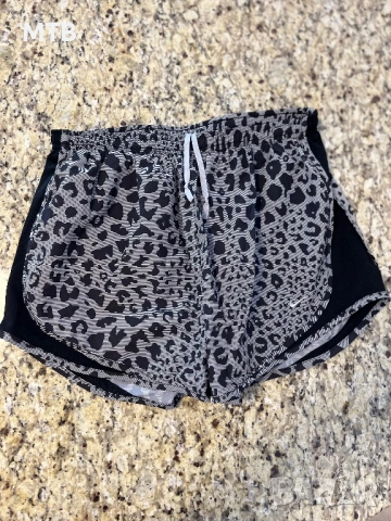 Nike Dry Fit клин S , снимка 12 - Клинове - 39471620