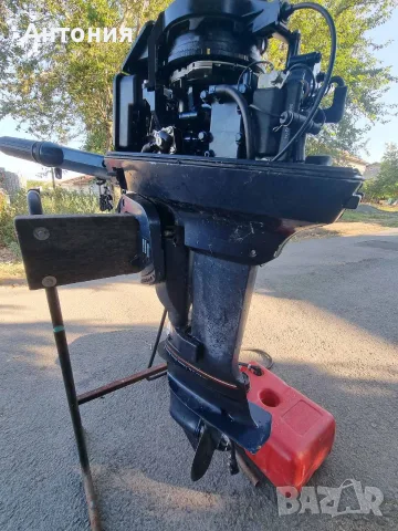 Извънбордов двигател EVINRUDE 2Т, 6 КС с 12 литров резервоар, снимка 4 - Воден транспорт - 55618023