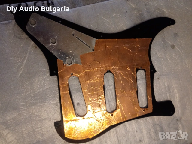 Пикгард Pickguard Squier Stratocaster, снимка 5 - Китари - 54828336