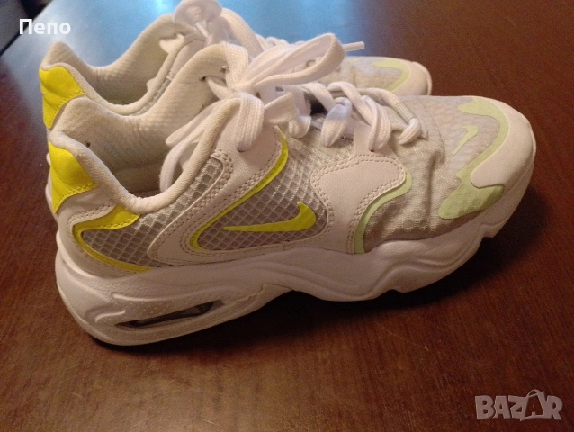 Маратонки Nike