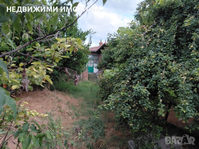Къща в квартал Горно Воден , снимка 2 - Къщи - 55097045