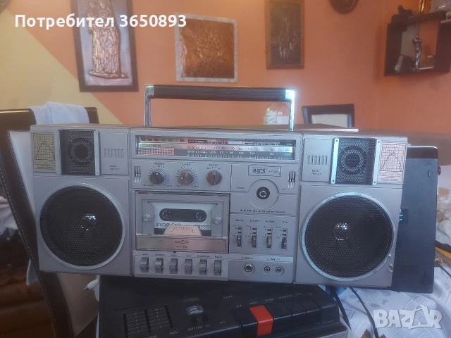 ретро касетофон 