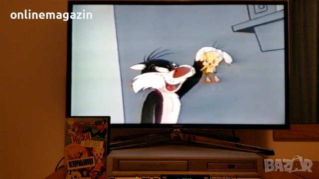 Видеокасета " 9 ОТ НАЙ-ЛУДИТЕ РИСУВАНИ ФИЛМИ " VHS, снимка 9 - Други жанрове - 54046960