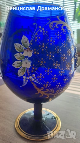 Ваза-бохемия, снимка 5 - Антикварни и старинни предмети - 54325459